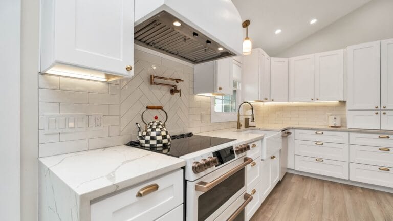 How to Clean a Range Hood Filter (Without Replacing It)