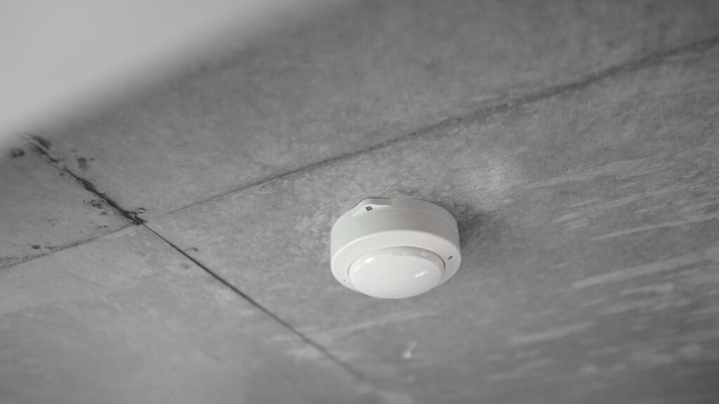 How to Test, Maintain and Replace Battery Smoke Alarms in Australia
